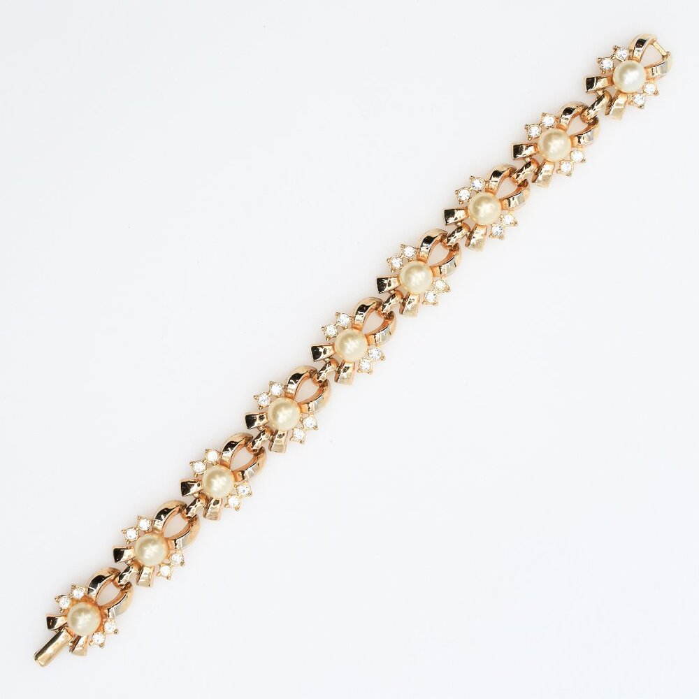 Vintage Crown Trifari Sea Sprite Simulated Pearls Rhinestones Bracelet 1950s